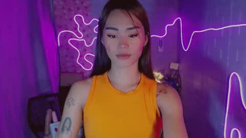 Snapshot of angelic_sex chatting on May 26, 9:33 pm Angelica online show from May 26, 9:33 pm