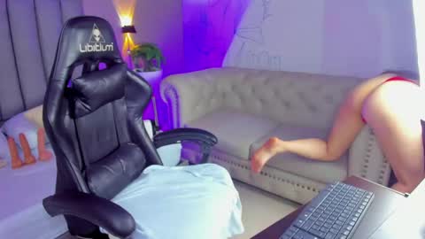 A N G E L I C A online show from April 22, 7:15 pm