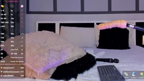 U can call me Angel online show from February 7, 11:34 pm