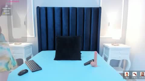 Angelica  online show from February 8, 1:14 pm