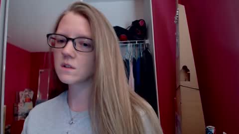 Snapshot of angelicangel3 chatting on January 3, 7:07 pm AngelicAngel online show from January 3, 7:07 pm