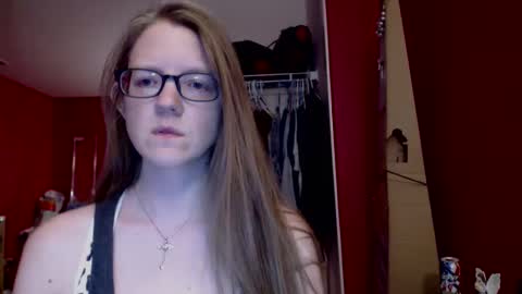 Snapshot of angelicangel3 chatting on March 1, 4:15 am AngelicAngel online show from March 1, 4:15 am