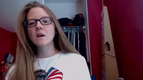 Snapshot of angelicangel3 chatting on September 29, 7:30 pm AngelicAngel online show from September 29, 7:30 pm