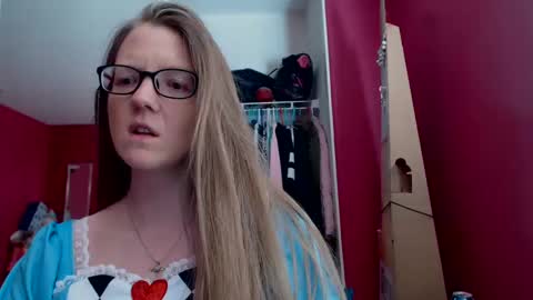 Snapshot of angelicangel3 chatting on October 11, 8:18 pm AngelicAngel online show from October 11, 8:18 pm