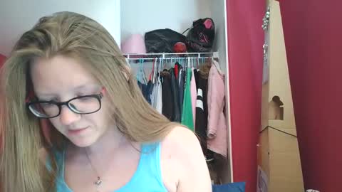 Snapshot of angelicangel3 chatting on November 29, 7:17 pm AngelicAngel online show from November 29, 7:17 pm