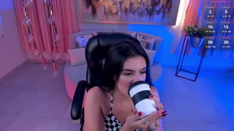 Snapshot of angelicavega_ chatting on February 4, 10:13 pm Angelica Vega online show from February 4, 10:13 pm