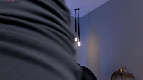 Snapshot of angelicavega_ chatting on December 13, 7:53 pm Angelica Vega online show from December 13, 7:53 pm