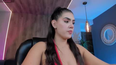 Snapshot of angelicavega_ chatting on February 5, 7:29 pm Angelica Vega online show from February 5, 7:29 pm