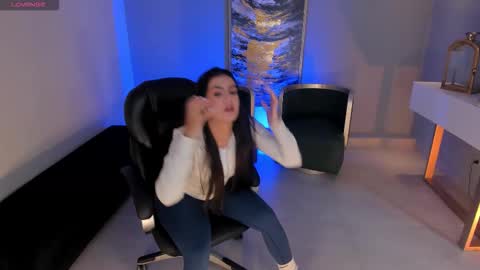 Snapshot of angelicavega_ chatting on February 13, 7:21 pm Angelica Vega online show from February 13, 7:21 pm