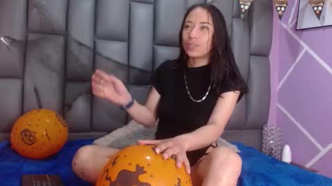    ANGELINA    online show from October 14, 2:07 pm