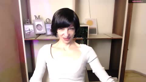 Angelina online show from October 24, 7:05 am