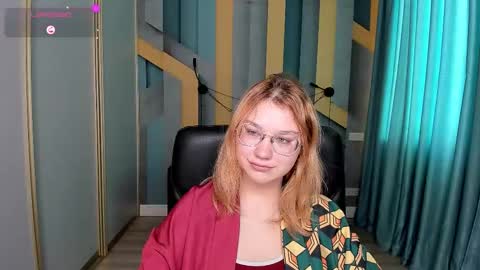 AngelinaLow online show from January 19, 12:31 pm