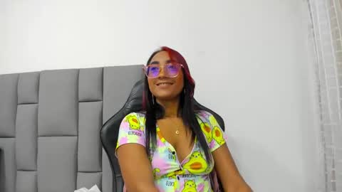 AngelinaMurphy online show from February 18, 2:05 am