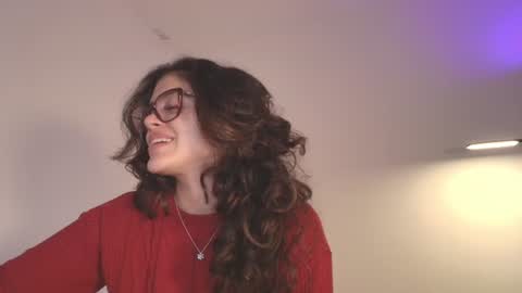 Snapshot of angelinarosss_ chatting on July 9, 11:20 pm online show from July 9, 11:20 pm