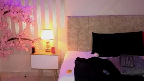 angelinarouse_ online show from April 21, 12:45 am