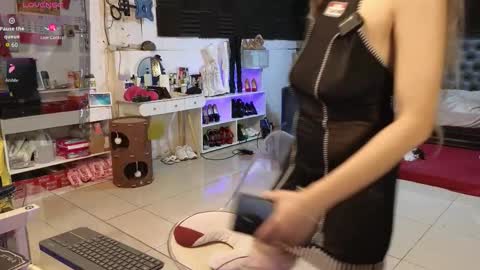 Angel online show from March 4, 2:39 am