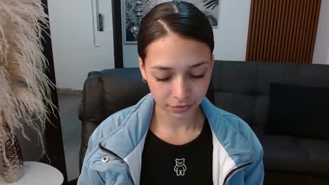 angeline_davies online show from February 26, 6:21 pm