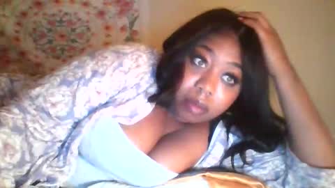 Snapshot of angeliquebelcaliz chatting on November 10, 7:07 am angeliquebelcaliz online show from November 10, 7:07 am