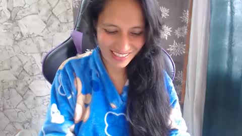 angela online show from March 31, 3:56 pm