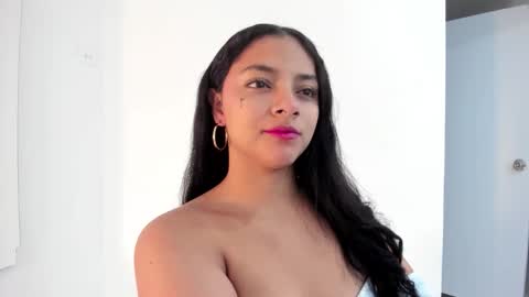 A F R O D I T A online show from December 19, 11:17 am