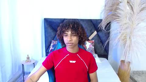 Angel online show from January 16, 8:35 pm