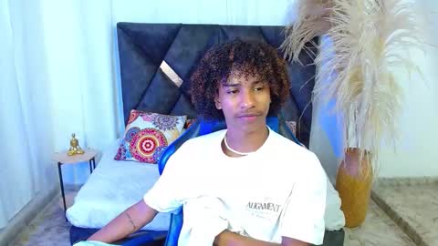 Angel online show from February 20, 8:42 pm