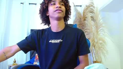 Angel online show from April 20, 8:21 pm