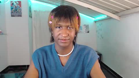 Danielle online show from January 23, 8:15 am