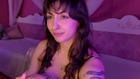 angellacox online show from March 10, 6:18 am