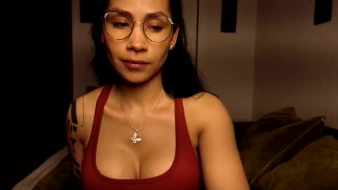  ANGELA ISABELLA  online show from February 4, 2:28 am