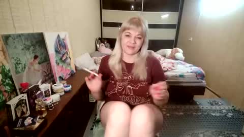 angelleah online show from February 3, 7:13 am