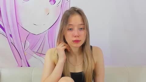 angellery online show from September 24, 1:42 am