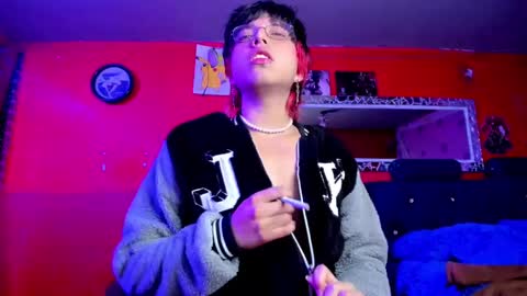 Angel  online show from March 4, 6:15 am