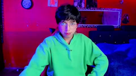 Angel  online show from March 9, 11:35 pm