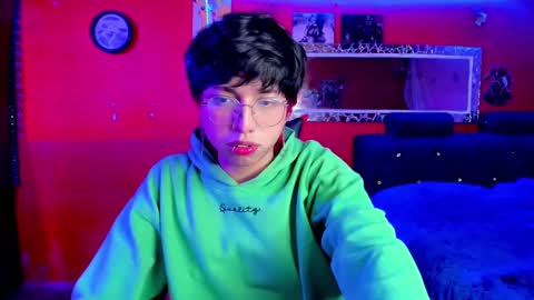 Angel  online show from March 12, 5:02 am