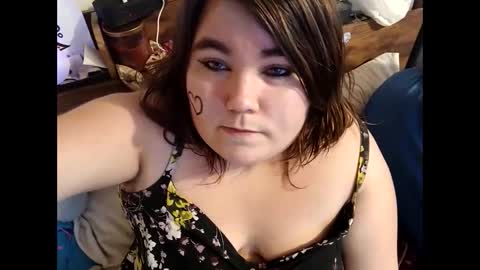 angellove417316 online show from February 13, 8:59 am