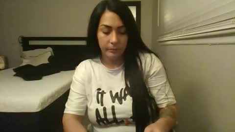 Snapshot of angelmarie7 chatting on May 16, 3:25 am Angel Marie online show from May 16, 3:25 am