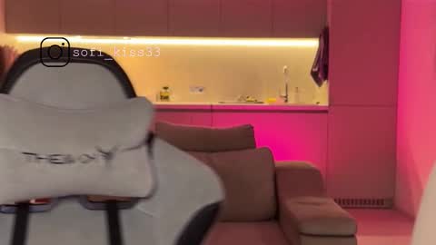 angelmi171 online show from December 14, 3:06 pm