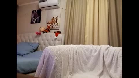 Snapshot of angelo4ek_olya chatting on January 15, 5:05 pm Your dreams best breasts online show from January 15, 5:05 pm