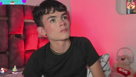 Angelo I work from home this is my room  online show from December 14, 7:51 am