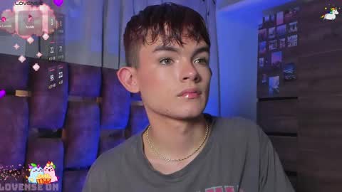 Angelo I work from home this is my room  online show from March 11, 11:01 am