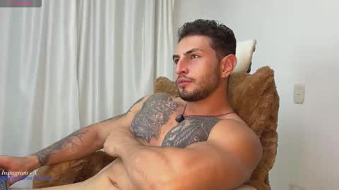 Snapshot of angeloferro1 chatting on September 12, 3:28 am Angelo Ferro online show from September 12, 3:28 am