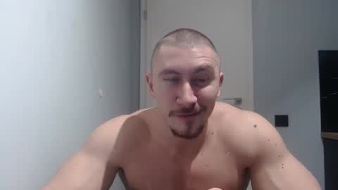  ------- SEX SHOW WITH GUYS AND GIRLS  MUSCLE SHOW online show from February 19, 6:21 pm