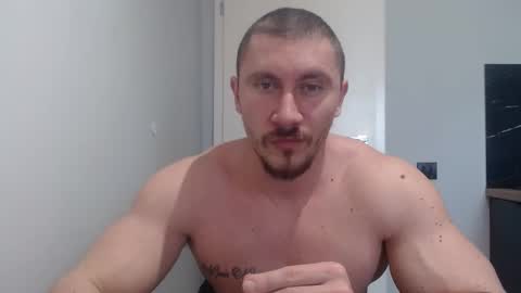  ------- SEX SHOW WITH GUYS AND GIRLS  MUSCLE SHOW online show from March 11, 11:55 am