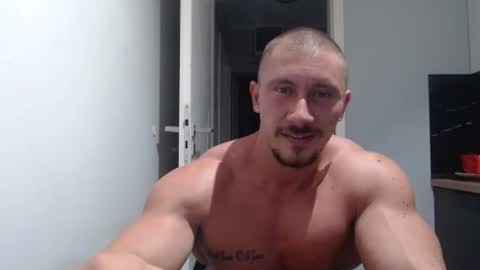  ------- SEX SHOW WITH GUYS AND GIRLS  MUSCLE SHOW online show from September 12, 2:17 pm