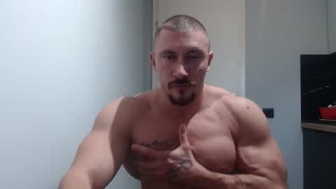  ------- SEX SHOW WITH GUYS AND GIRLS  MUSCLE SHOW online show from October 11, 3:10 pm