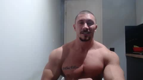  ------- SEX SHOW WITH GUYS AND GIRLS  MUSCLE SHOW online show from November 13, 7:13 pm