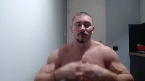  ------- SEX SHOW WITH GUYS AND GIRLS  MUSCLE SHOW online show from November 15, 3:30 pm