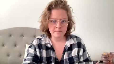 Angel of Light online show from February 14, 8:37 pm