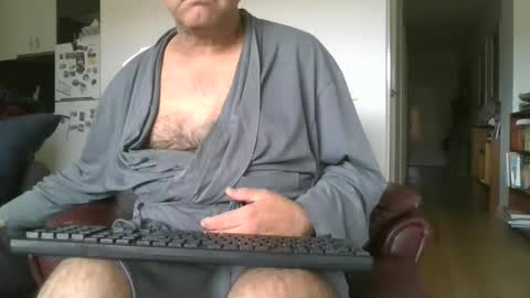 Snapshot of angelor01 chatting on February 15, 11:14 pm angelor01 online show from February 15, 11:14 pm